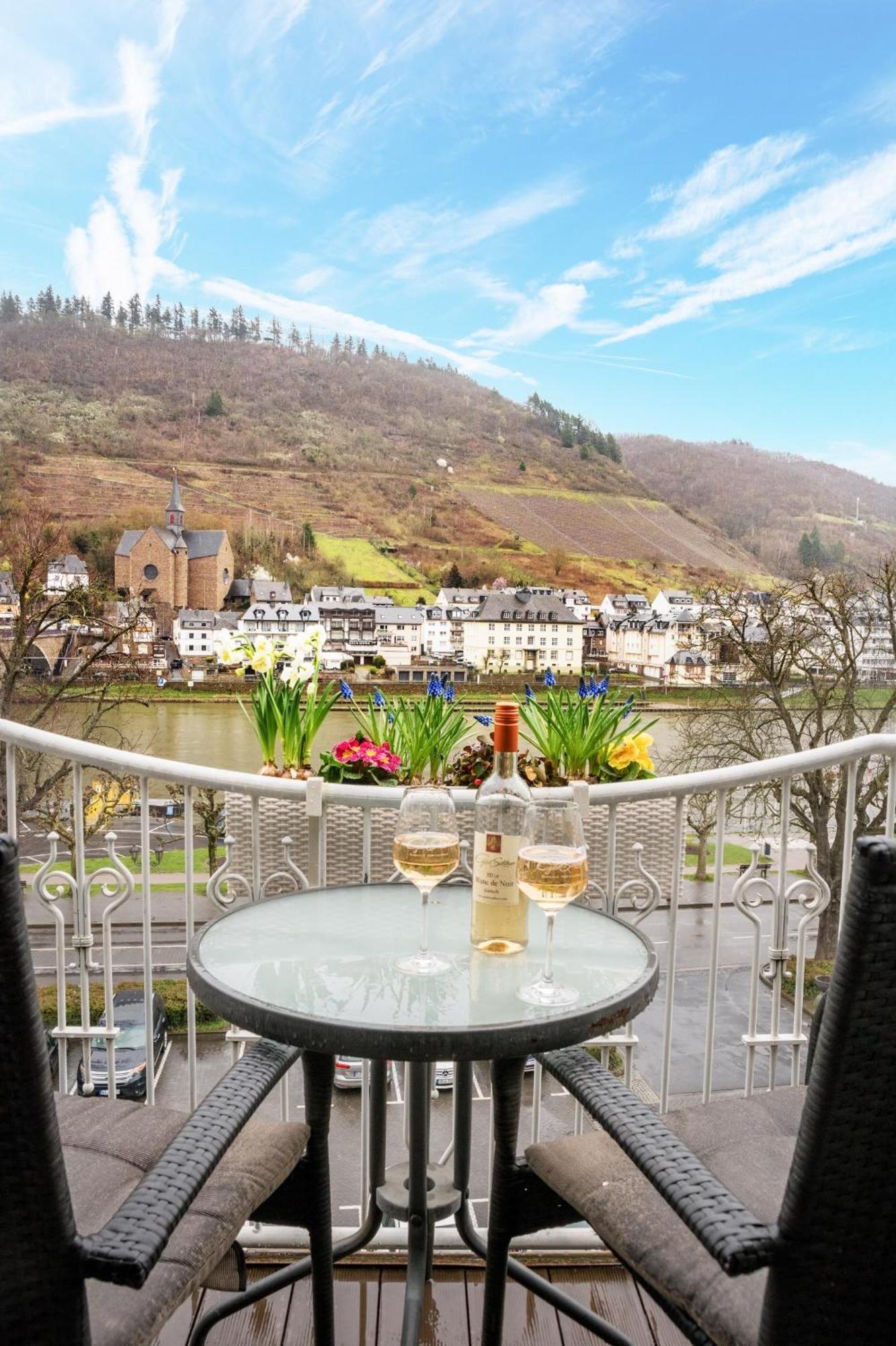 Hotel Germania Кохем Экстерьер фото